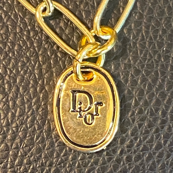 Vintage Christian Dior Charm on generic toggle chain - Picture 4 of 9